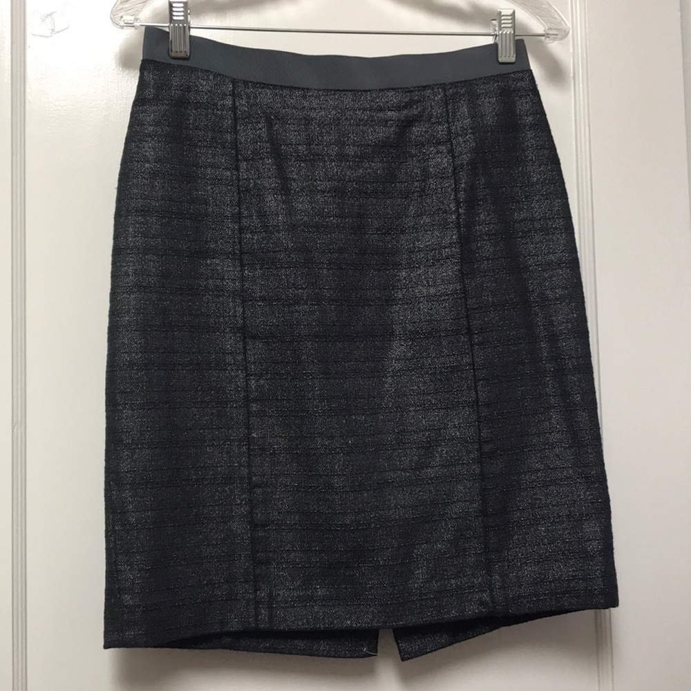 Loft pencil skirt